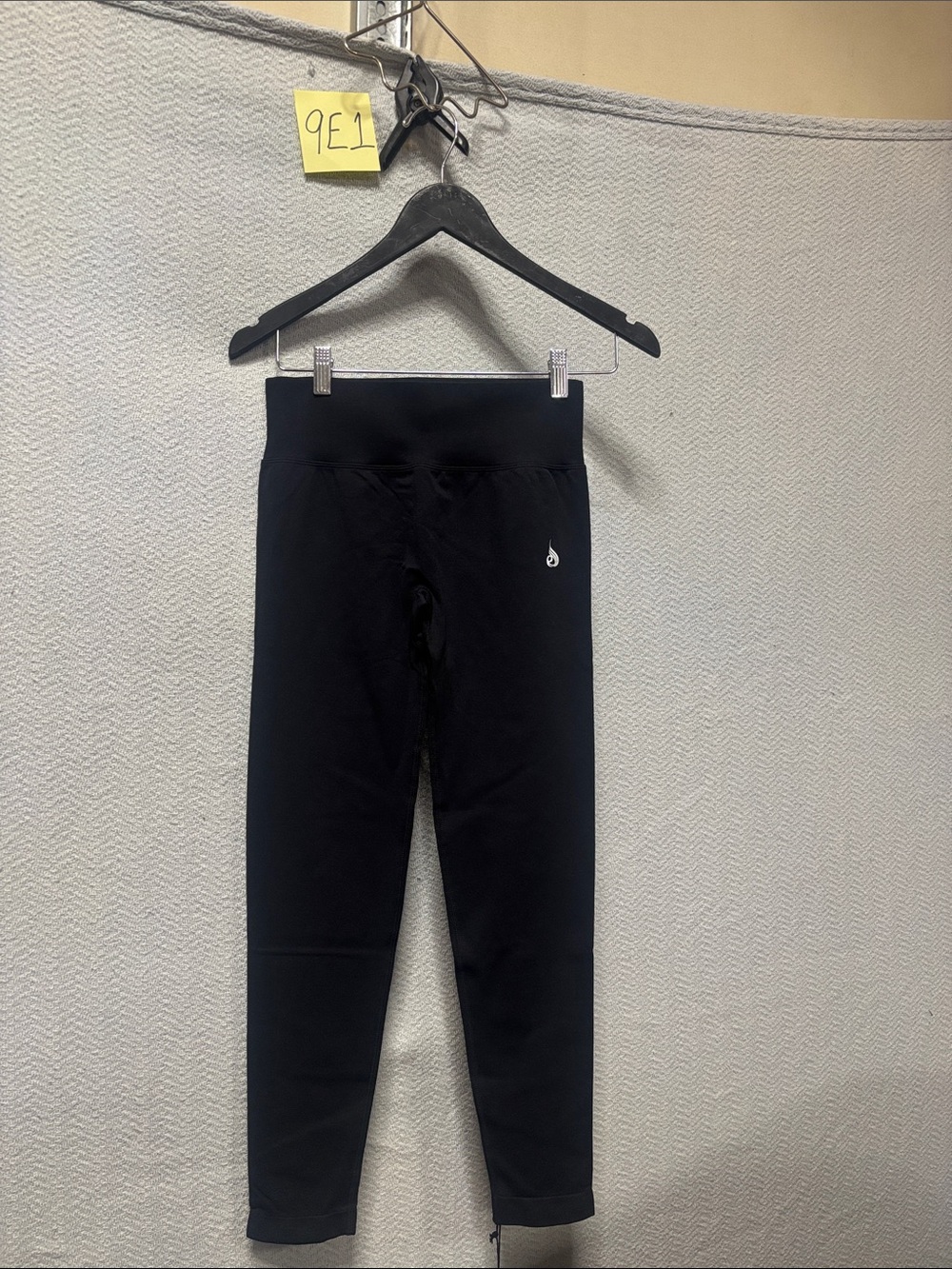 Ryderwear medium black leggings NWT